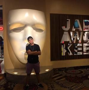 Meet your Posher, Manuel